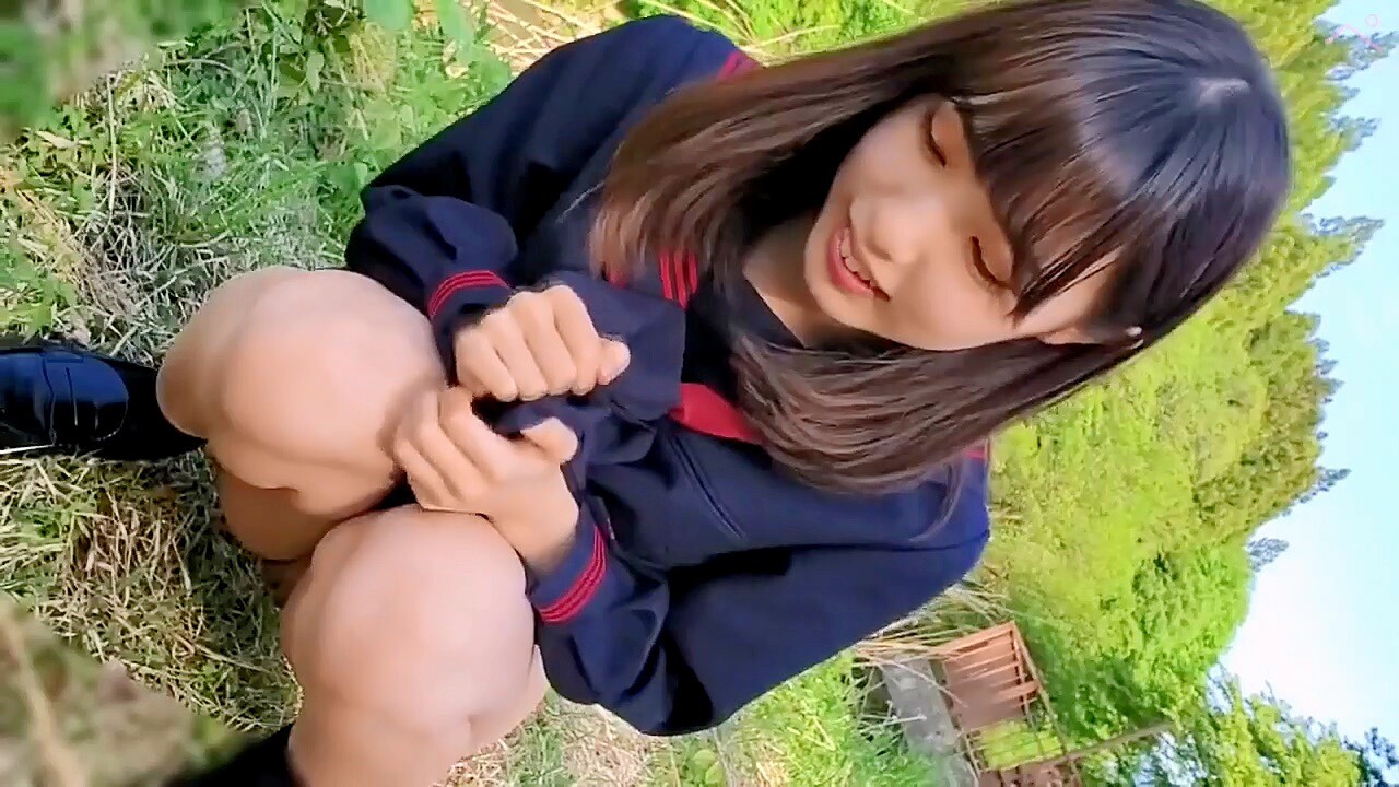 硬核重磅推荐娇小可爱妹纸!被无套中出内射!流出一逼白浆!清纯奶油肌肤!甜美少女! - 截图1
