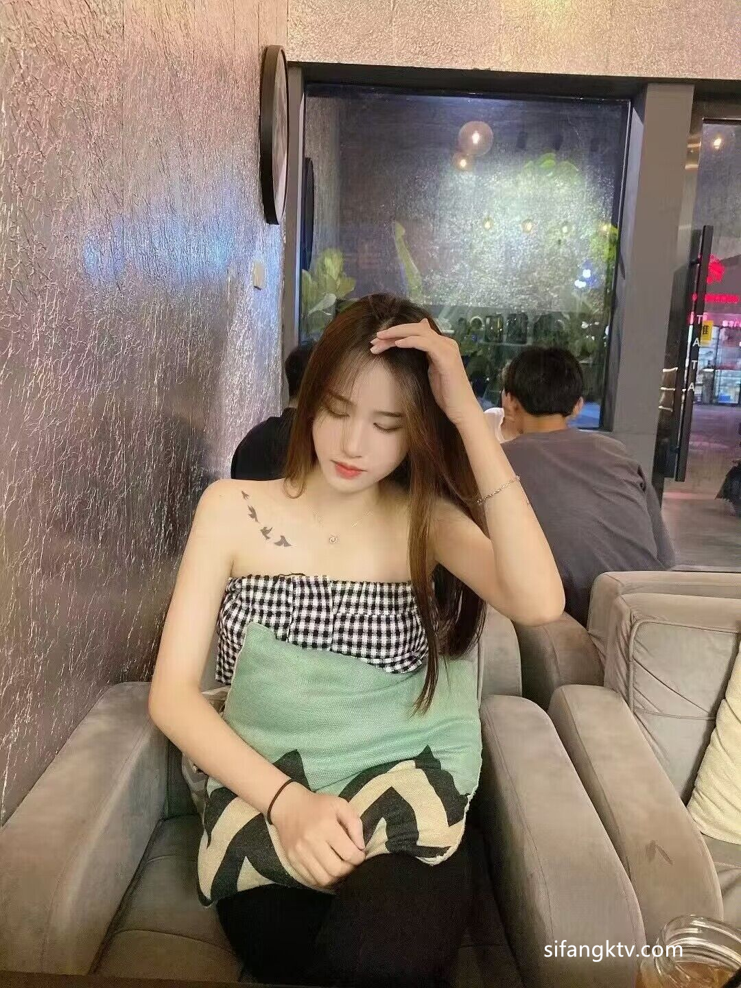 吃瓜度云泄密露脸才是王道极品高颜值反差美女高材生 薛翊宁性爱图影泄密流出 - 截图2